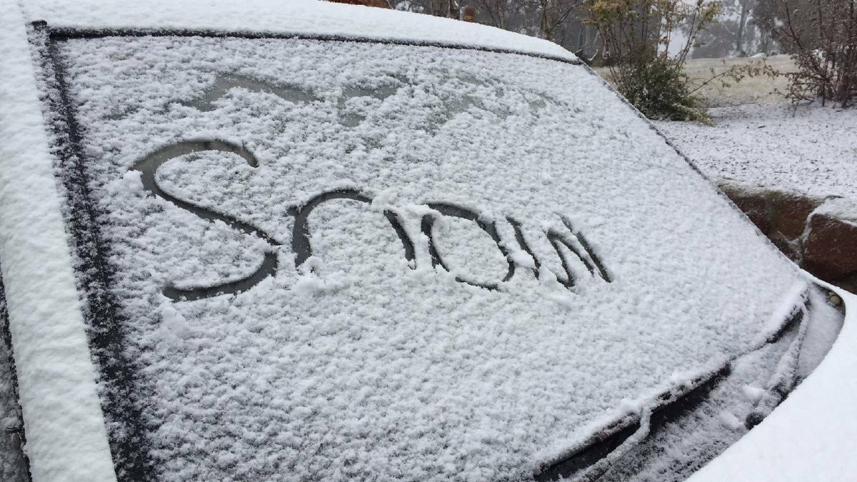 RUG UP: A cold snap is predicted to bring widespread snow to the Central Tablelands this week. Photo: FILE