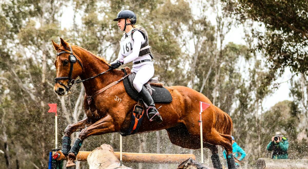 A strong contingent of Mudgee Riders competed at Sydney International Spring Eventing Classic last weekend.