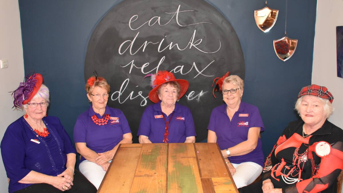 A MID-WESTERN CHAPTER: Pam Bellhouse, Dawn Miller, Pam Ridley, Rhonda Walters and Pamela Meredith met at Alby and Esthers for Mudgee's opening meeting. Photo: Jake Humphreys 